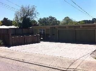 601 Cedarberry Ln, San Rafael, CA 94903