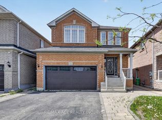 42 Feather Reed Way, Brampton, ON L6R3A3