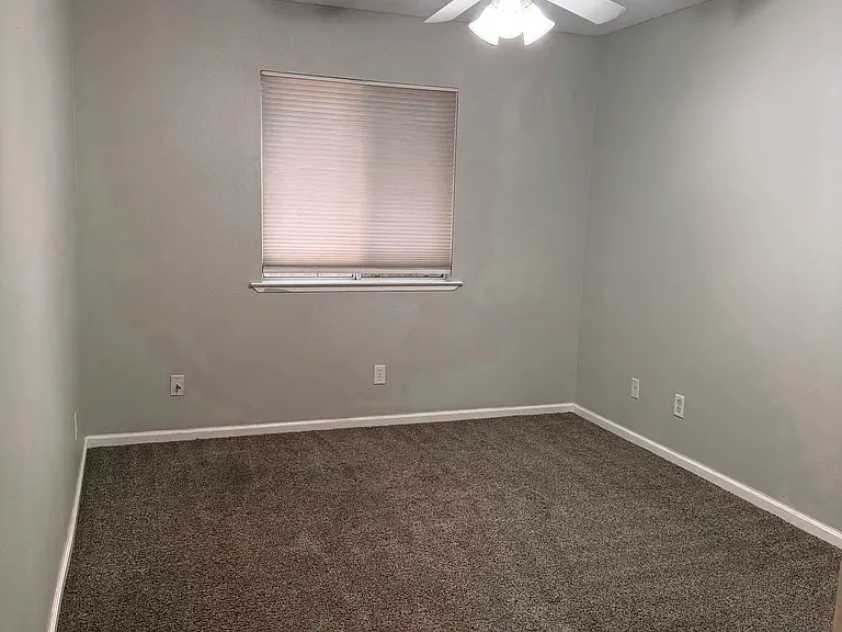 9882 N Price Ave — Photo 10