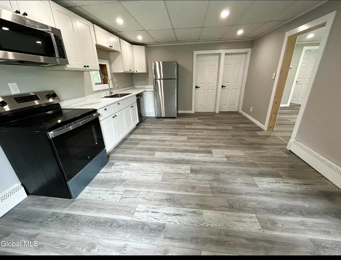 2 bed, 1140 sqft, $1,850 — Photo 4