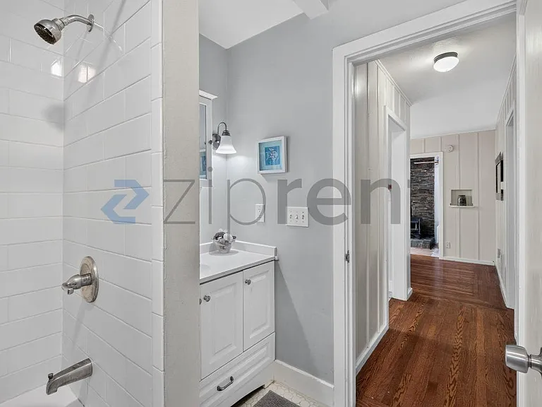 2039 Montecito Ave — Photo 22