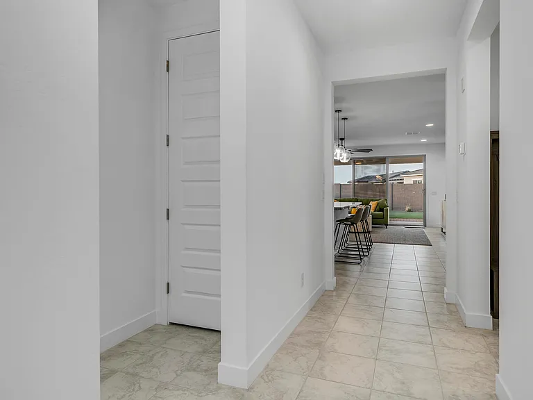 16159 S 177th Dr — Photo 2