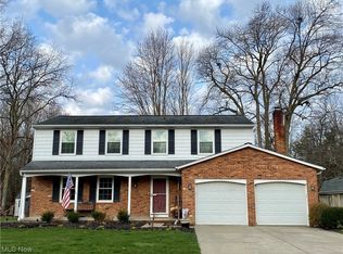8020 Aileen Dr, Mentor, OH