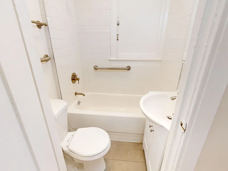 685 Geary Street — Photo 4