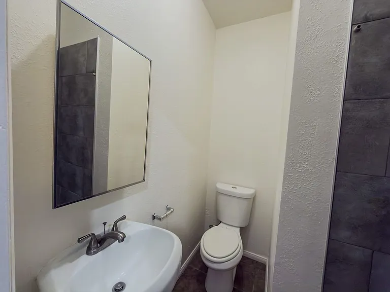 921 Sartori — Photo 11