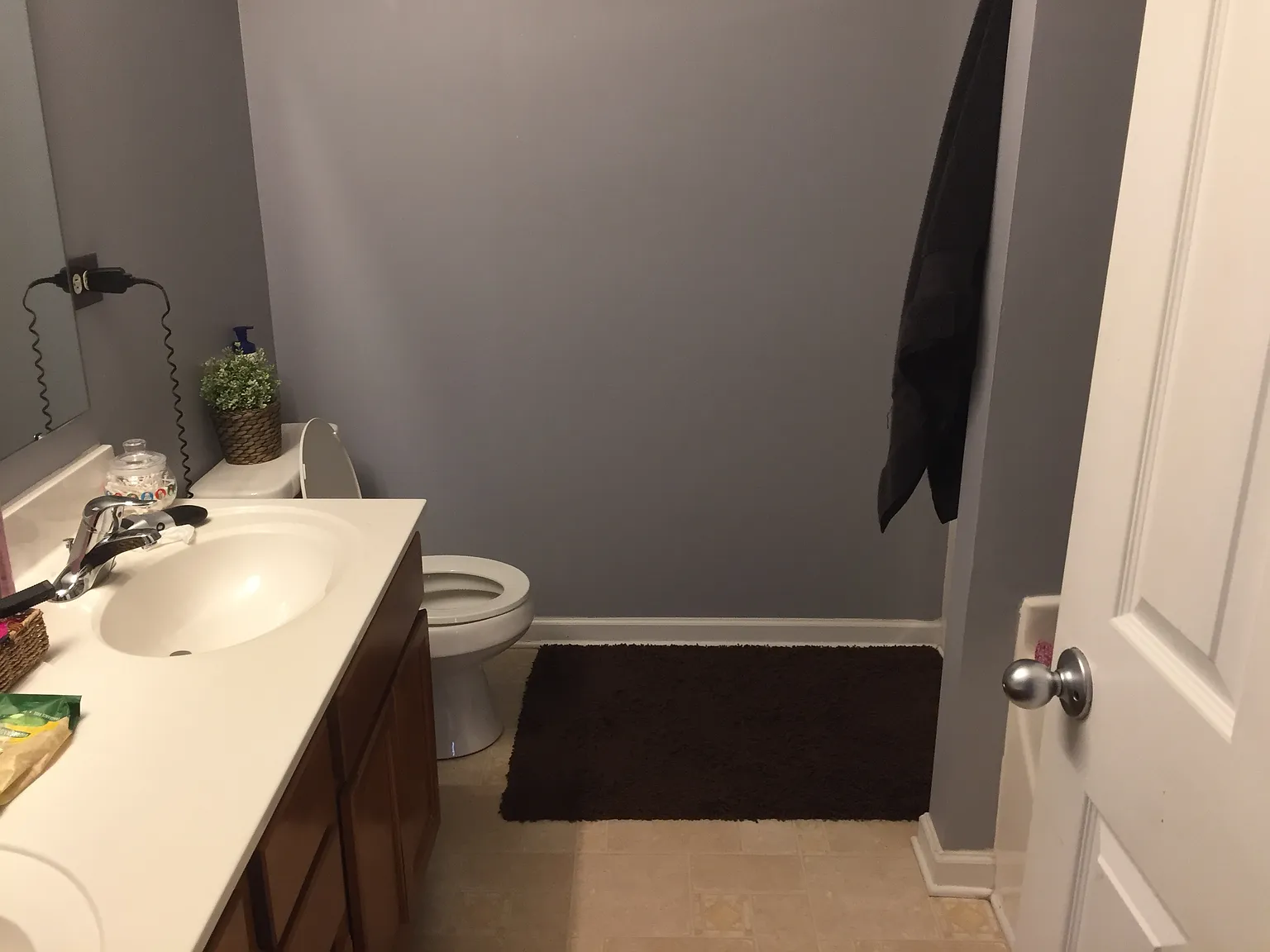 4 bed, 1936 sqft, $2,250 — Photo 4