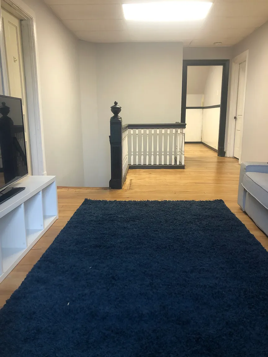 5631 Northumberland St APT 3 photo 1