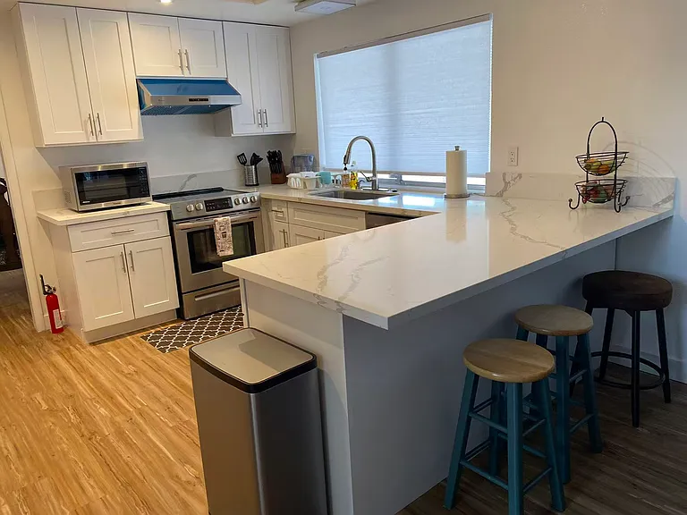 6150 Sweetbriar Ct — Photo 4