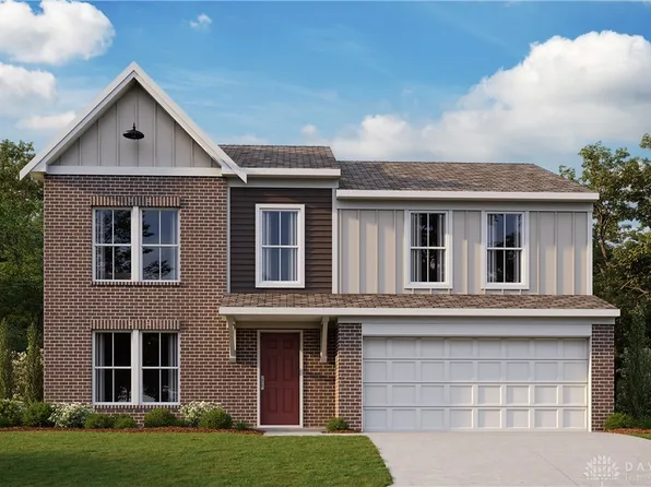 751 Hunters Run, Brookville, OH 45309