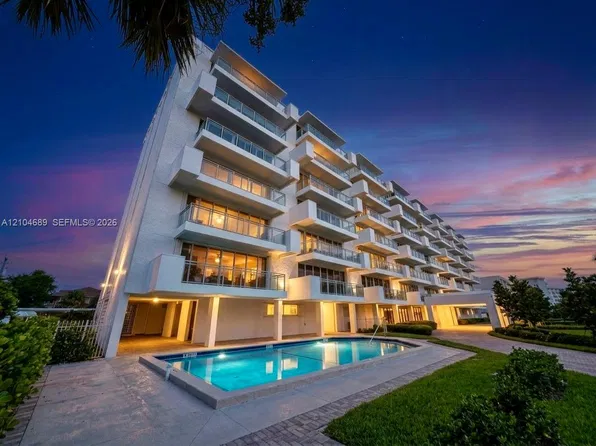 3051 S Ocean Blvd #2050, Boca Raton, FL 33432