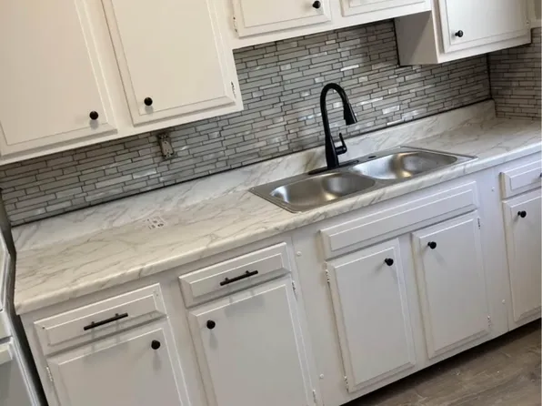 1011-13 Tyson Pl, Syracuse, NY 13206
