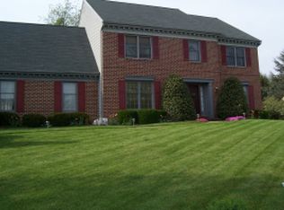2942 Brookfield Rd, Lancaster, PA 17601