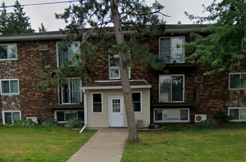 1212 Mosinee Ave