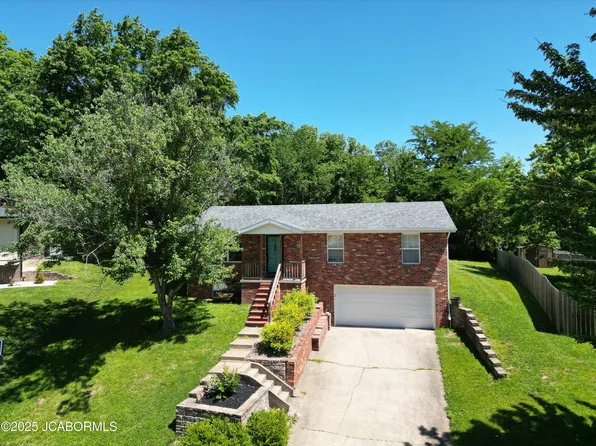 248 Fredricks Ct, Jefferson City, MO 65101