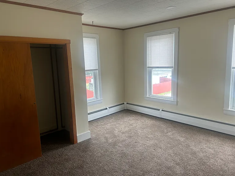 200 W Washington St — Photo 9