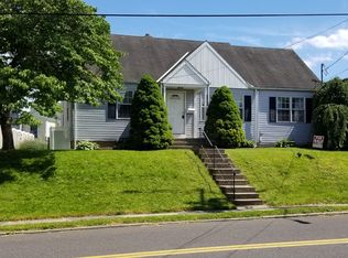 326 Durham St, Hellertown, PA 18055