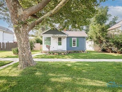 317 W Stevenson St, Gibsonburg, OH, 43431
