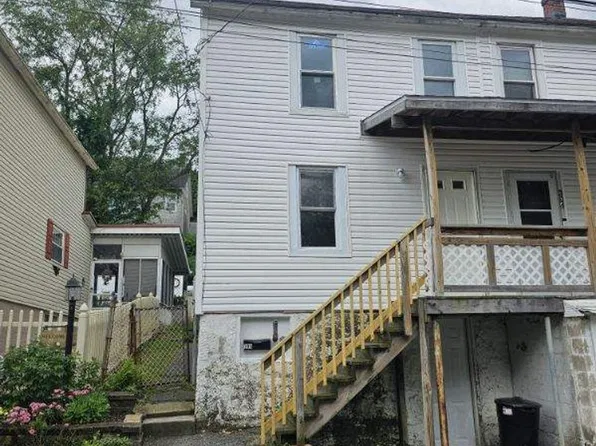 304-306 E Kline, 304-306 E Kline Ave, Lansford, PA 18232