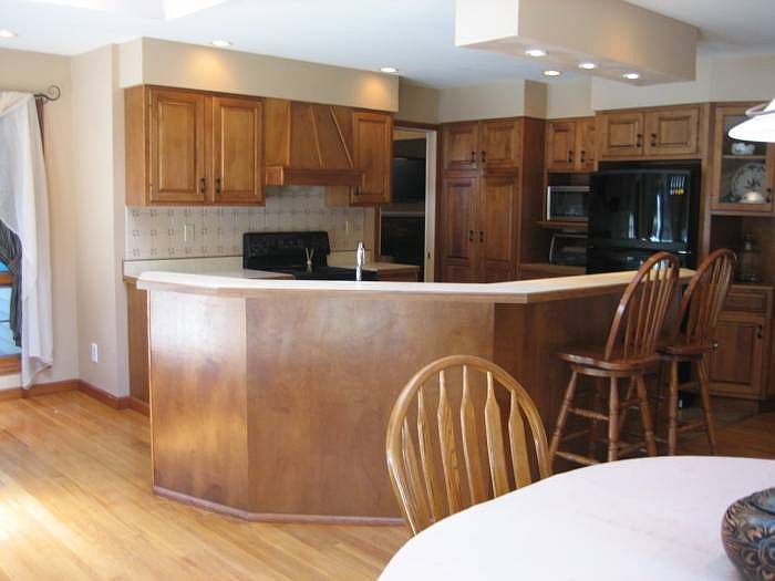 2nd image of 9 Anita Dr