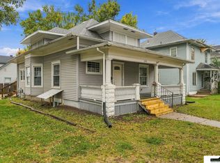 2991 Holdrege St, Lincoln, NE 68503