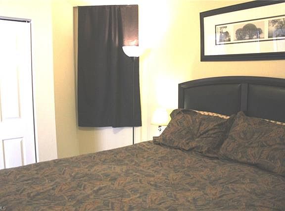 5th image of 4351 Bellaria Way APT 437
