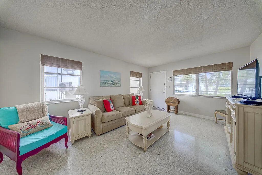 1 bed, 1.0 bath, 620 sqft, $2,500 — Photo 4