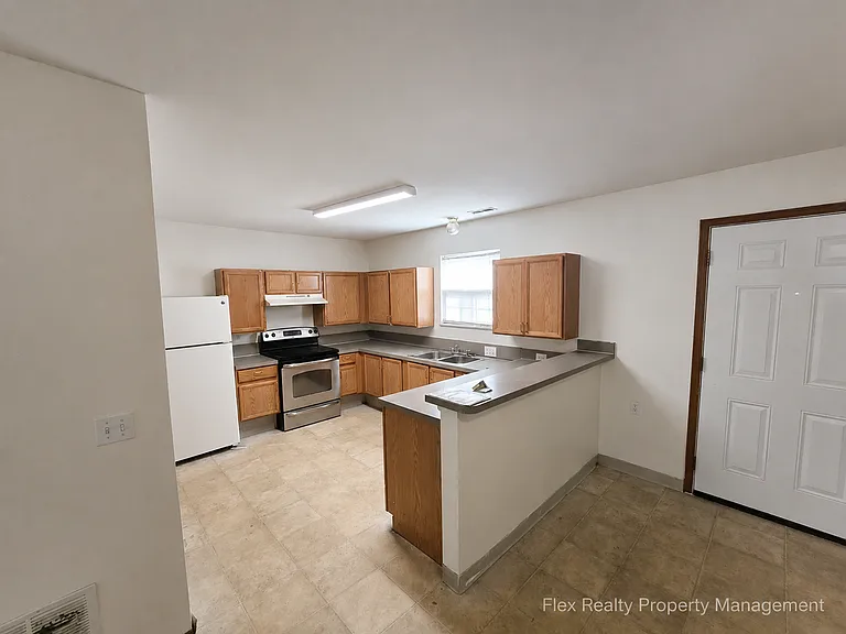 1155 Rockcress Dr — Photo 4