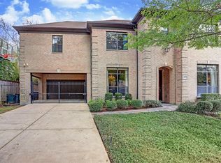 4534 Holt St, Bellaire, TX 77401