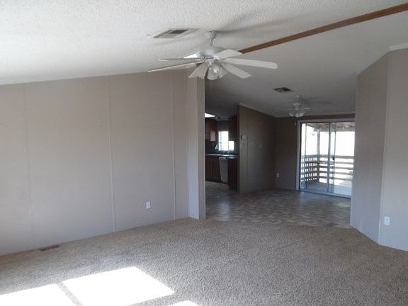 4th image of 111 Otter Ct