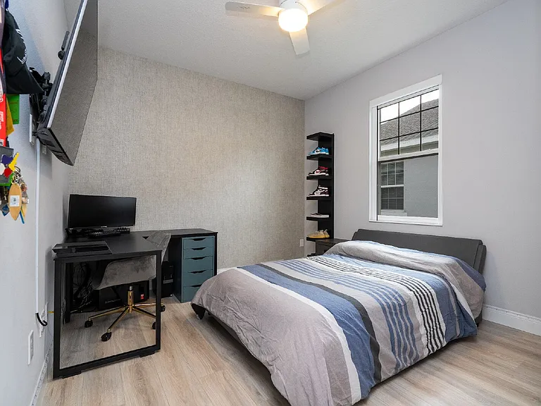 16827 Sanctuary Dr — Photo 56