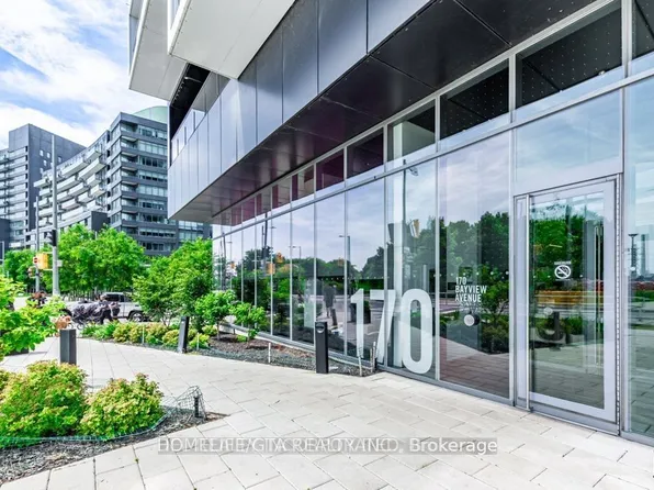 170 Bayview Ave, Toronto, ON