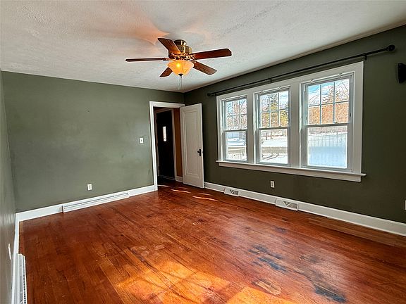 4th image of 3336 Saltsman Rd