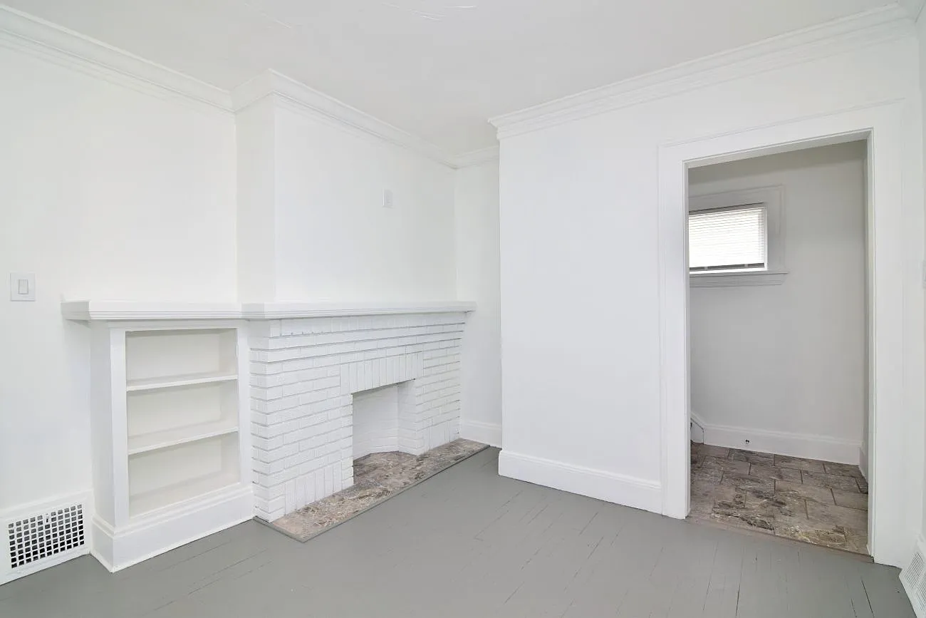3 bed, 1304 sqft, $1,400 — Photo 3
