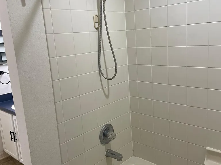 658 Sierra Cir — Photo 18