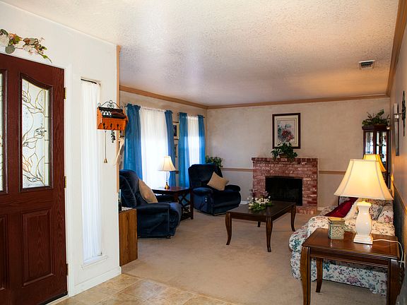 3rd image of 6059 Kingwood Cir