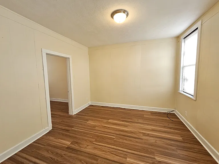 3 Lachman Way — Photo 7