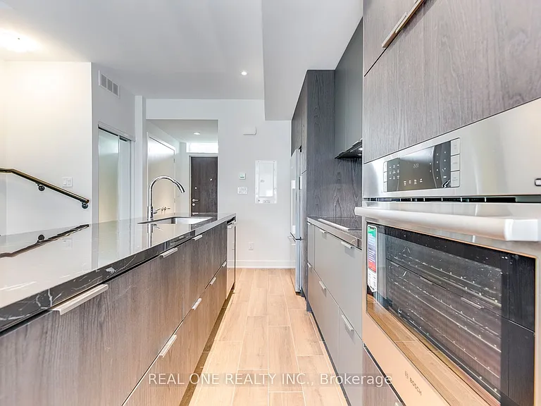 42 Sonic Way — Photo 16
