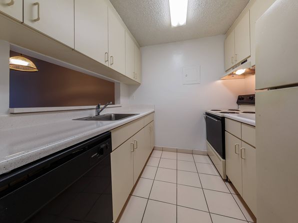 7400 Stirling Rd Unit 136