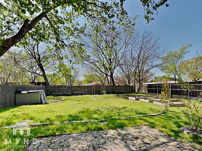 1503 Pearson Ave — Photo 23