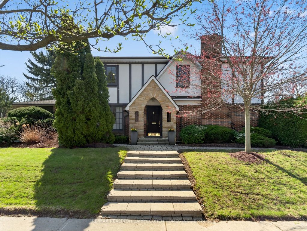 25 Harlington Rd, Toronto, ON, Toronto