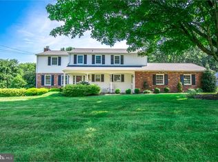 116 Sandywood Dr, Doylestown, PA 18901