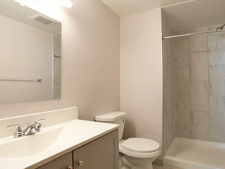 675 Greenfield Ct #C1 — Photo 15