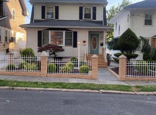 594 Davis Ave, Staten Island, NY 10310
