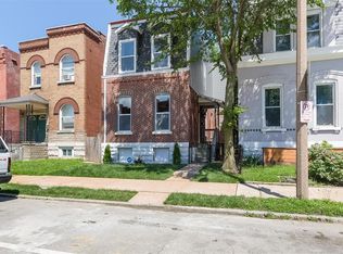 3004 S Compton Ave, Saint Louis, MO 63118
