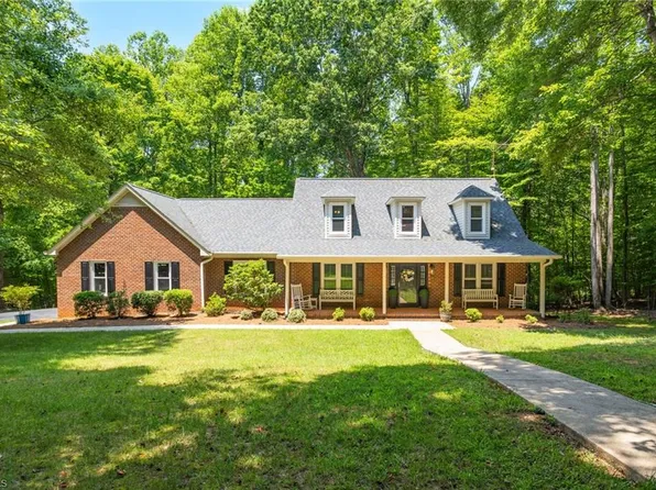 1833 Lake Country Drive Ext, Asheboro, NC 27205