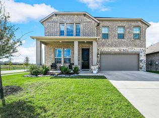 5301 Basham Ln, Denton, TX 76207