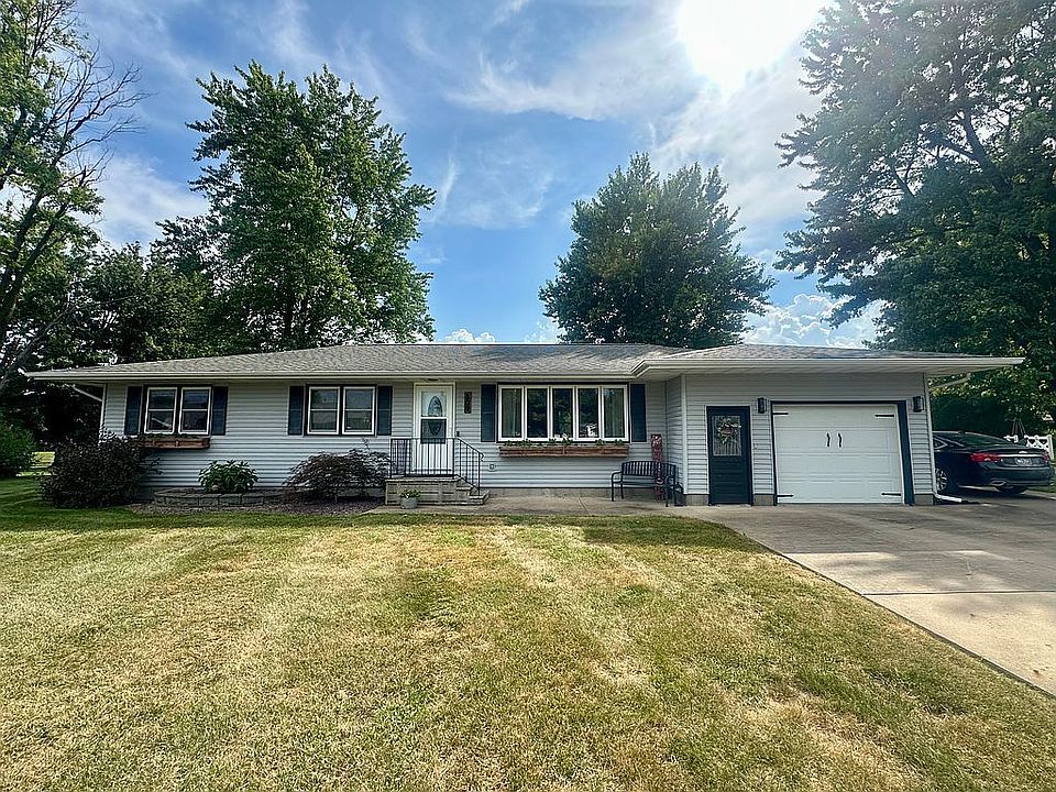 1st image of 809 Starlite Dr