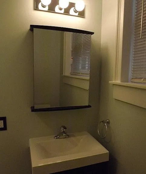 324 N 52nd St #2 — Photo 22