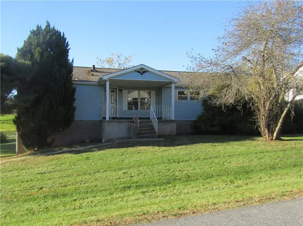 123 Stern St, Friedens, PA 15541