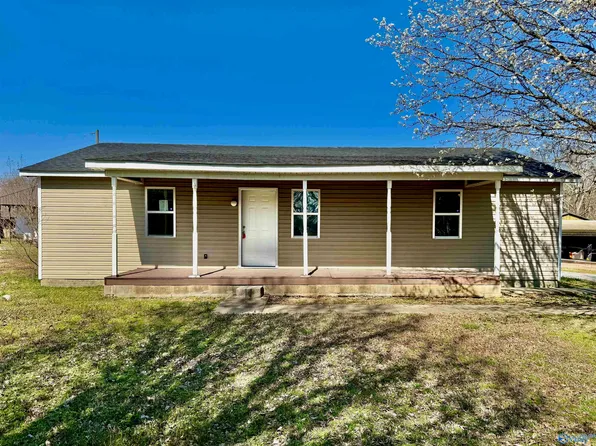1401 Neel School Rd, Danville, AL 35619